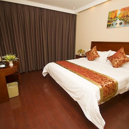 Greentree Inn Jiujiang Railway Station Business Hotel Exterior foto